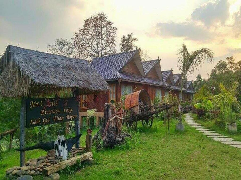 Mr Charles River View Lodge Hsipaw Exterior foto